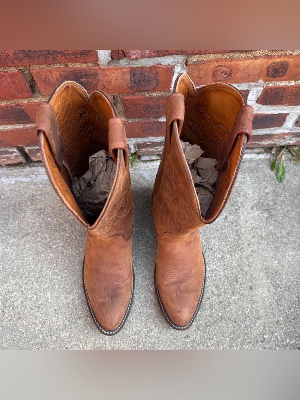 Vintage Tan Leather Western Cowboy Boots - Picture 4 of 11